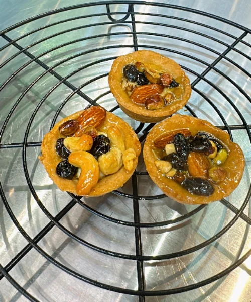 شیرینی تارت آجیلی