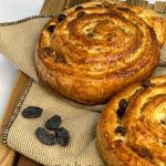 رول دارچین و گردو