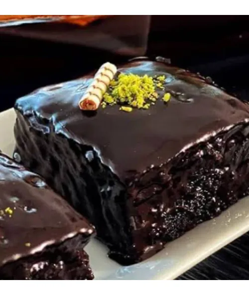 کیک براونی کافی شاپی