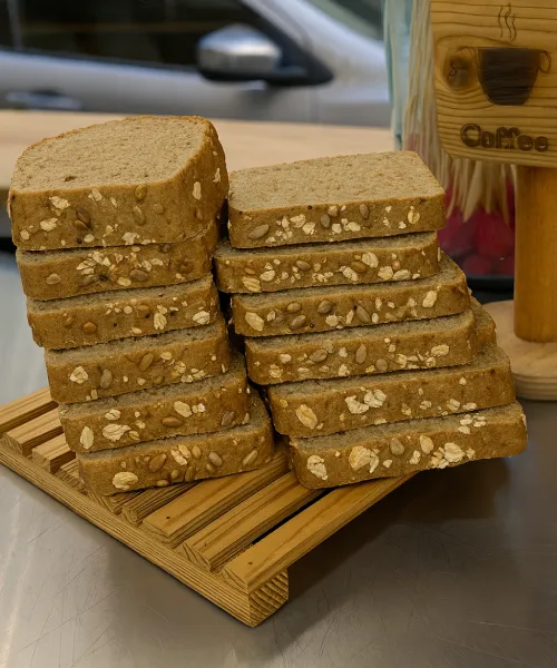 نان تست جو خمیر ترش